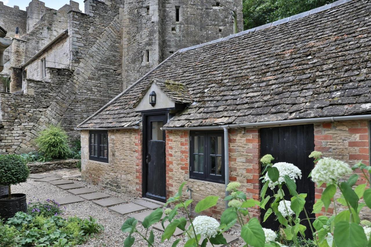 The Bothy Beverston Castle Tetbury Esterno foto