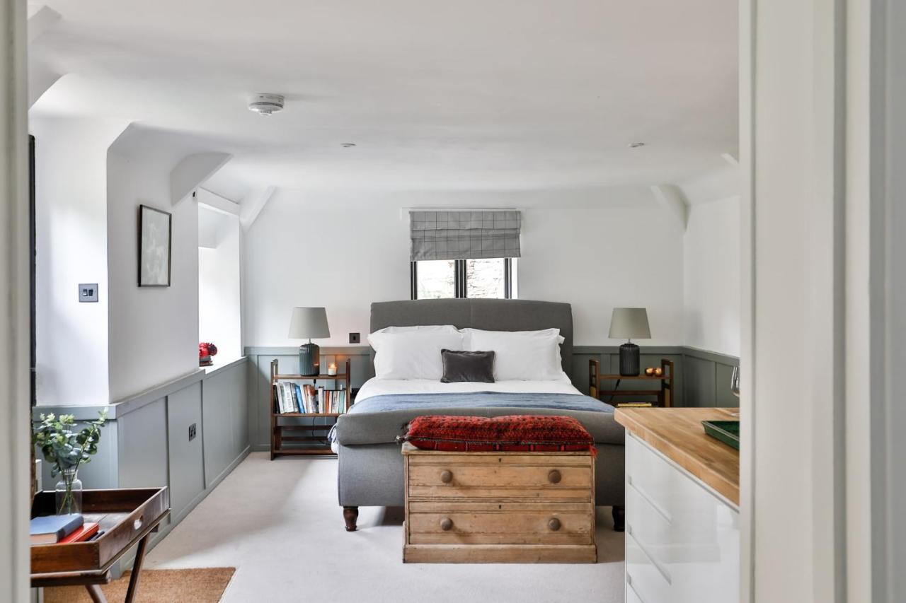 The Bothy Beverston Castle Tetbury Esterno foto